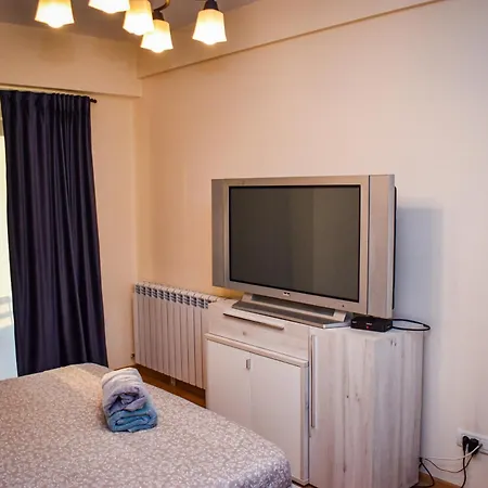 Executive Flat Two By Chr Luxury