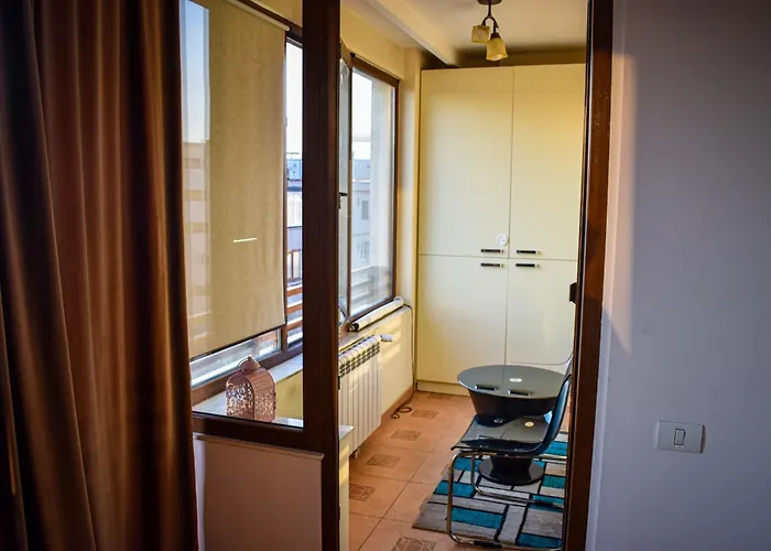 Executive Flat Two By Chr Luxury *